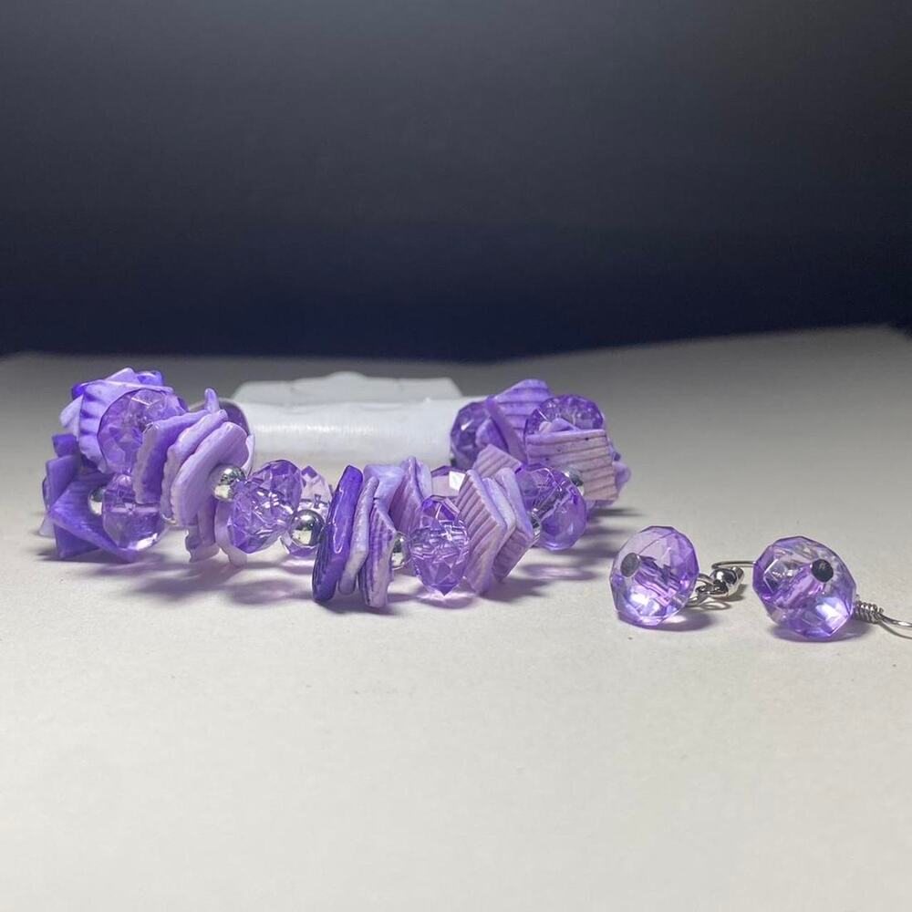 Y2k purple beaded bracelet and